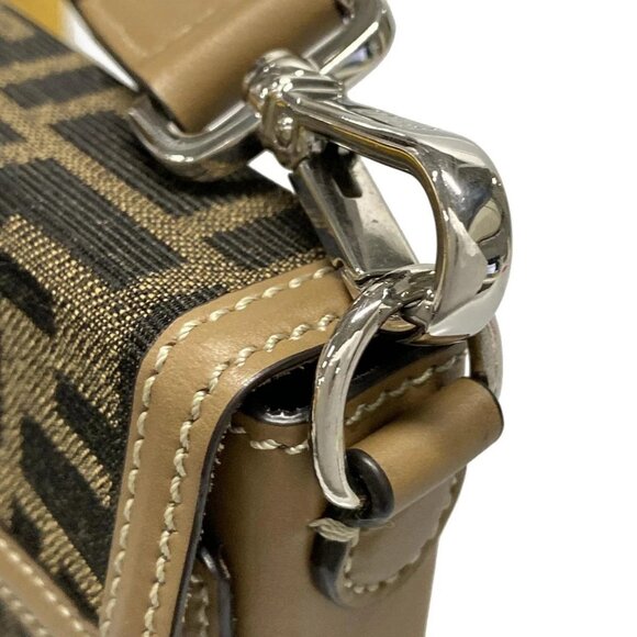 Auth FENDI Baguette Soft Trunk Phone Pouch 7AS139 Brown Black Jacquard Leather - Picture 10 of 16